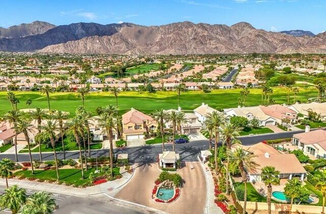 La Quinta Fairways - Residential