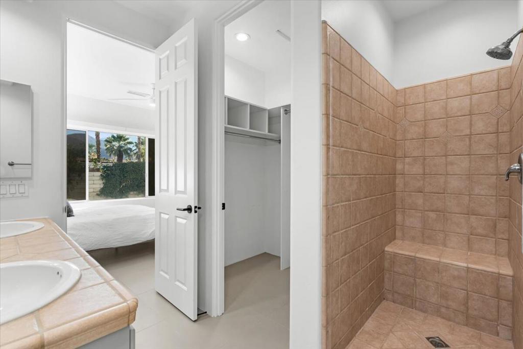 La Quinta Fairways - Residential