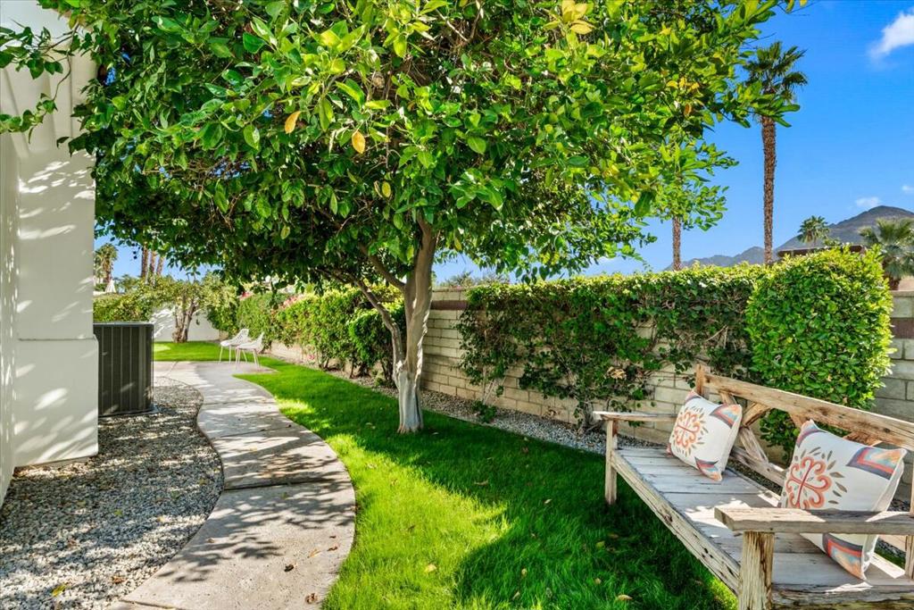 La Quinta Fairways - Residential