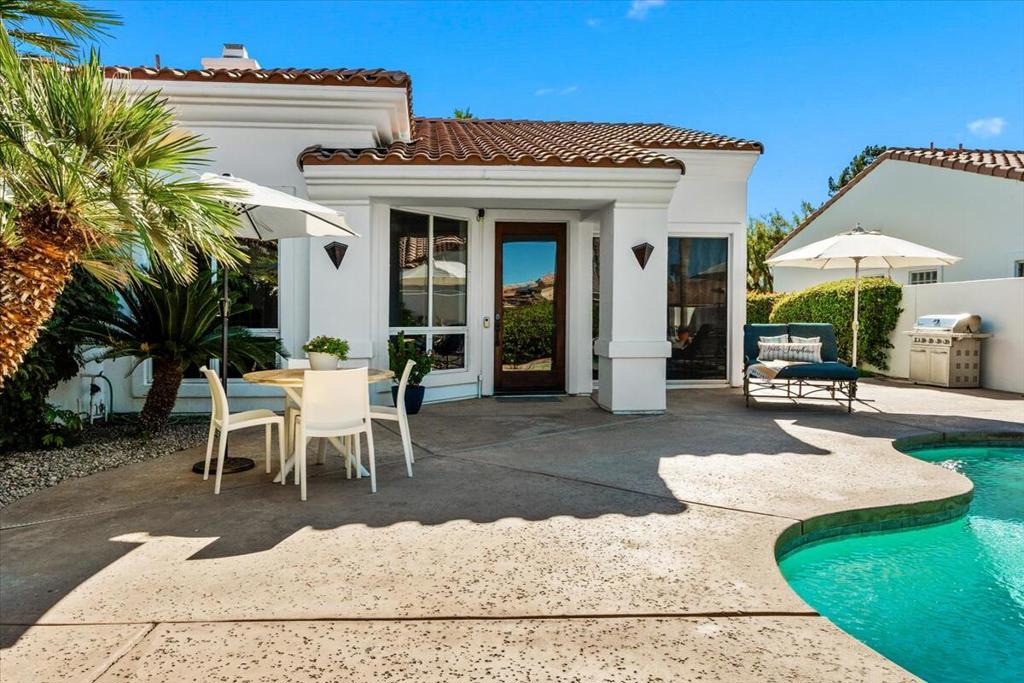 La Quinta Fairways - Residential