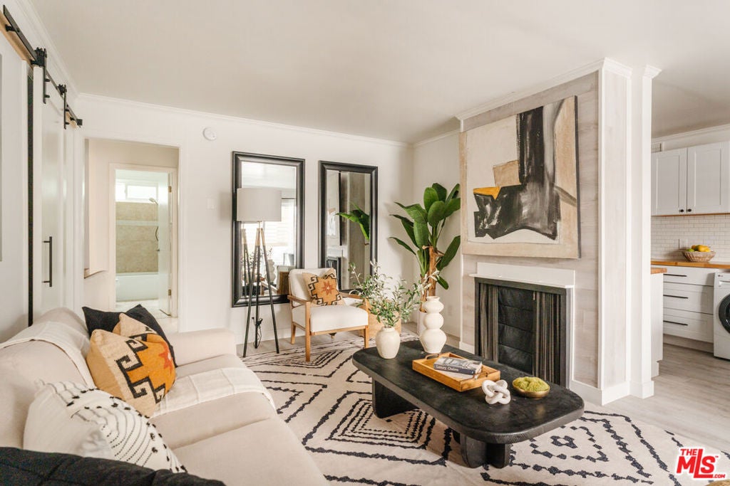 Photo of 1845 Corinth Avenue #107, Los Angeles, CA 90025 (MLS # 26994143)