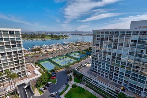 Photo of 1720 Avenida Del Mundo #1607, Coronado, CA 92118 (MLS # 260001976SD)