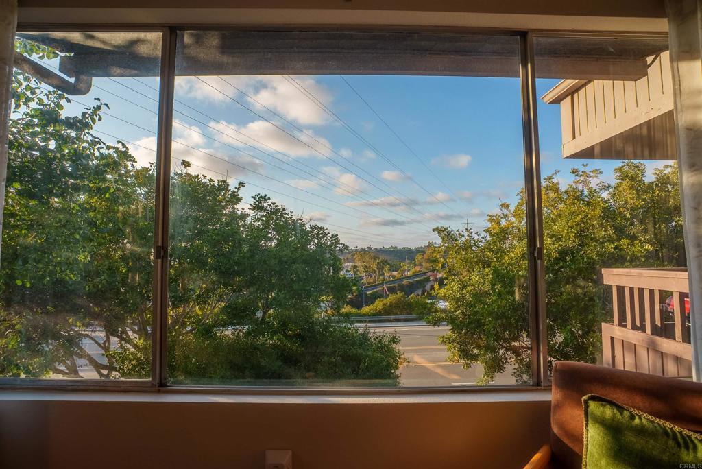 6206 Caminito Salado