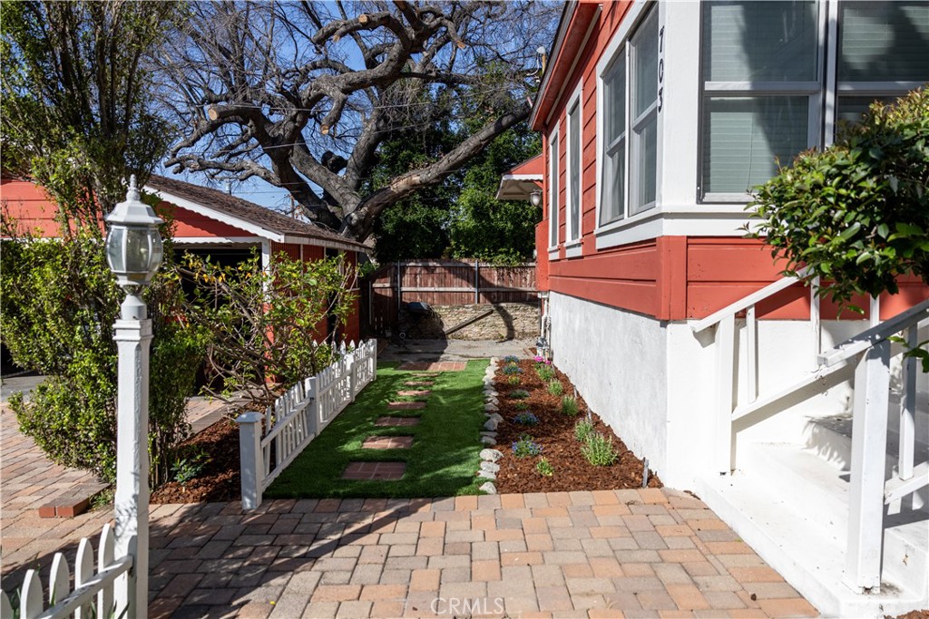 703 Manzanita Avenue