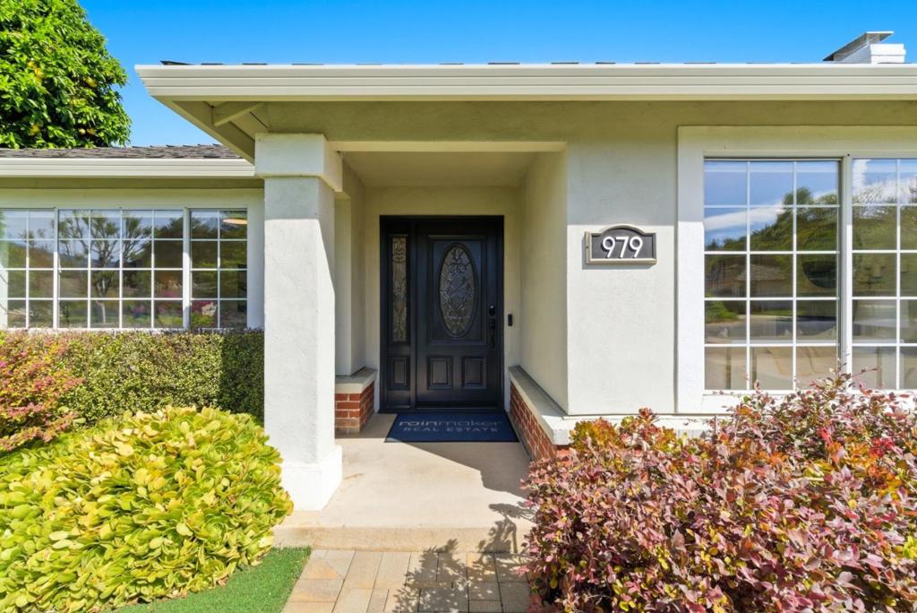 979 Stanley Avenue, Los Altos CA 94024