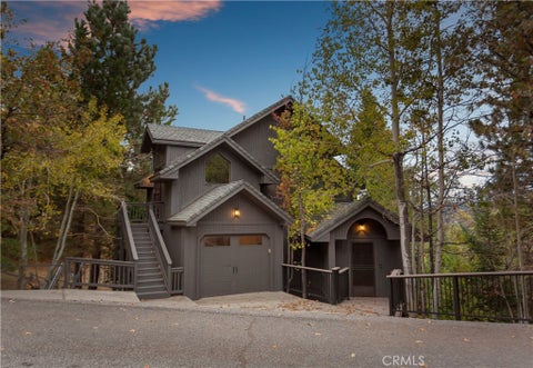 Photo of 1915 Nob Hill Dr. DR, Running Springs, CA 92382 (MLS # IG26223136)