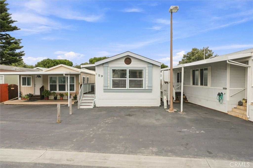 500 Atascadero Rd SPC B9