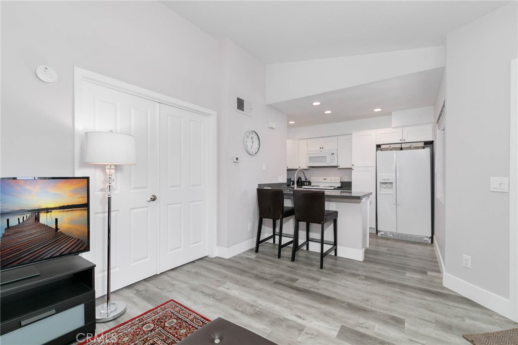 Chelsea Courts - Residential Lease