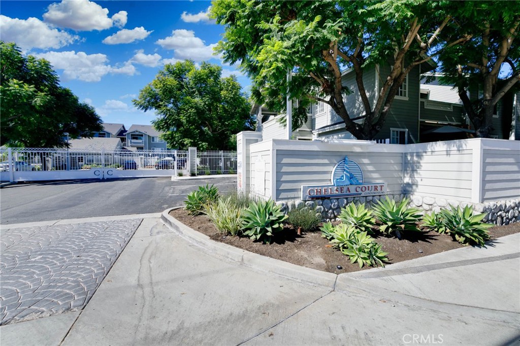 Chelsea Courts - Residential Lease
