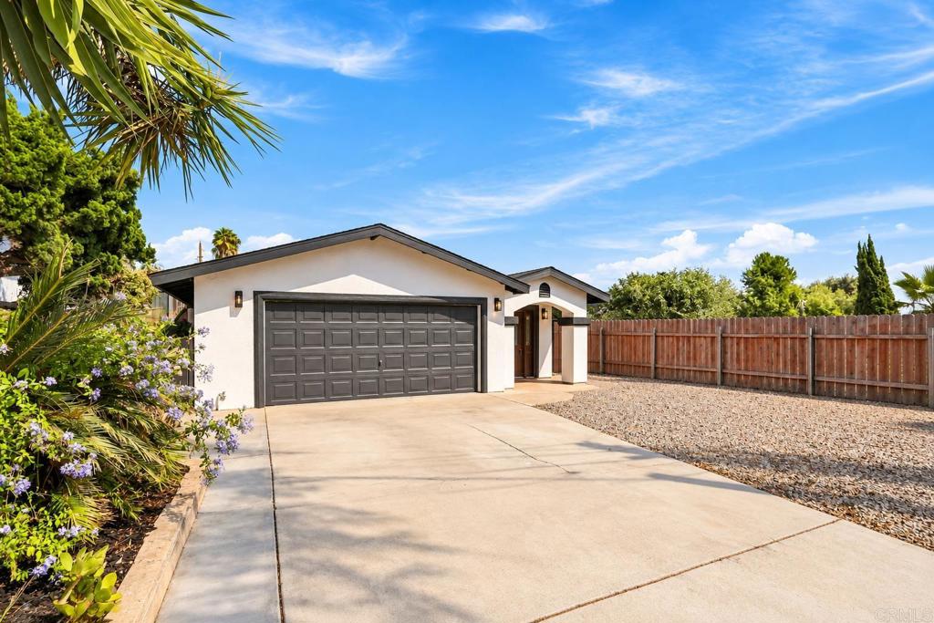 1009 Paraiso Avenue
