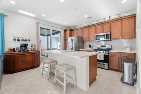 Tiny photo for 339 Hydrangea Street, Fillmore, CA 93015 (MLS # SR26170972)
