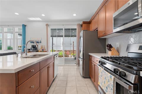 Tiny photo for 339 Hydrangea Street, Fillmore, CA 93015 (MLS # SR26170972)