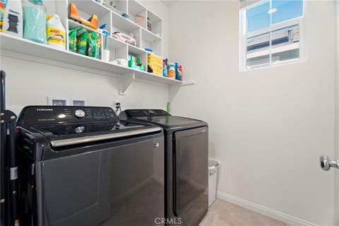 Tiny photo for 339 Hydrangea Street, Fillmore, CA 93015 (MLS # SR26170972)