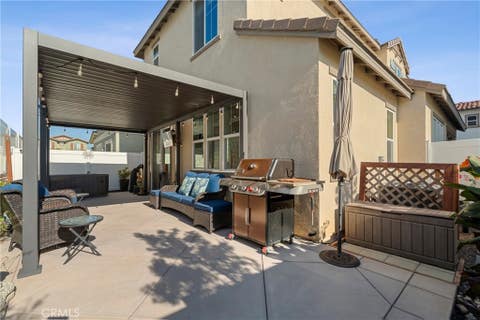 Tiny photo for 339 Hydrangea Street, Fillmore, CA 93015 (MLS # SR26170972)
