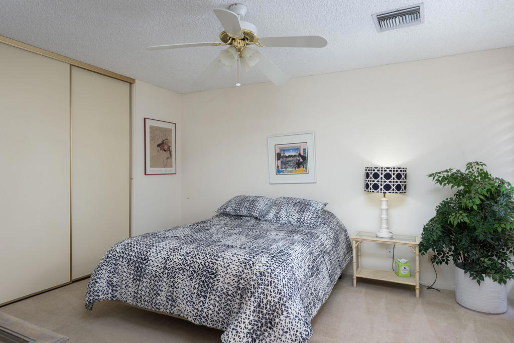 The Springs C.C. - Residential