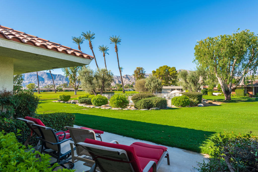 The Springs C.C. - Residential