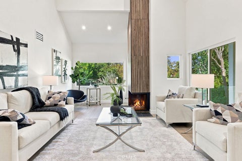 Tiny photo for 5506 Forest Cove Ln, Agoura Hills, CA 91301 (MLS # SR26198382)