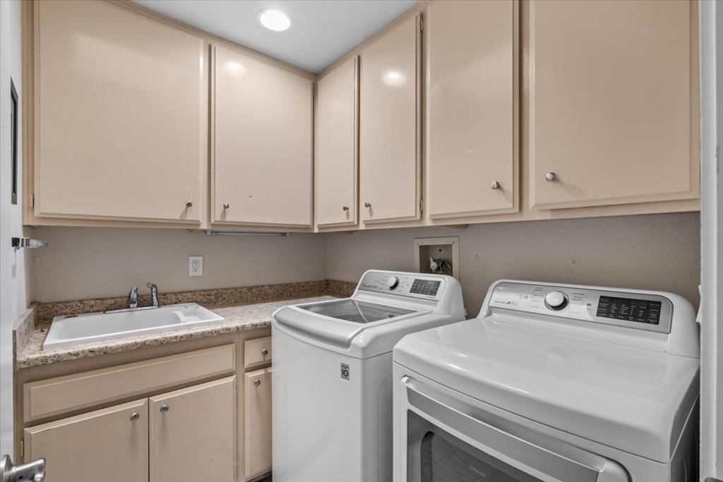 The Springs C.C. - Residential Lease