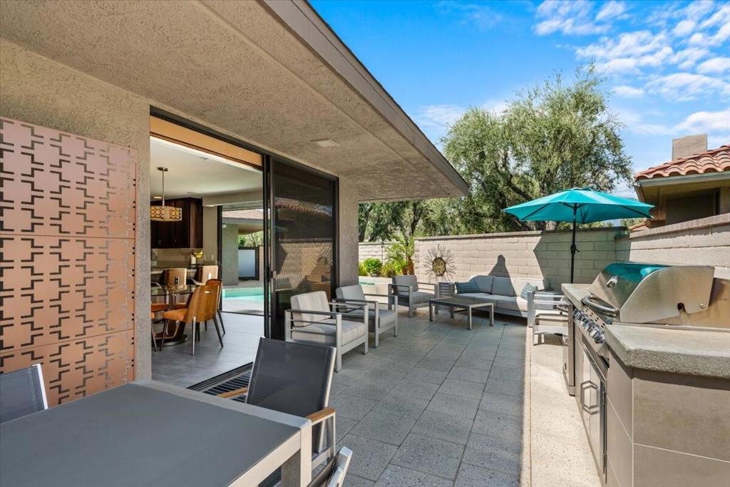 The Springs C.C. - Residential Lease