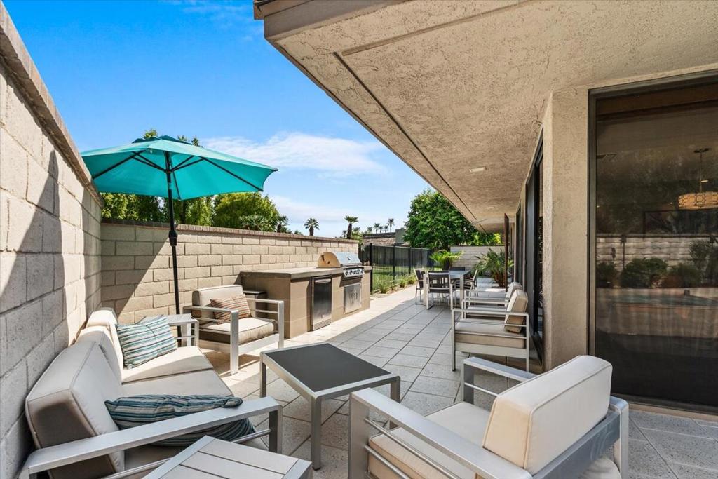 The Springs C.C. - Residential Lease