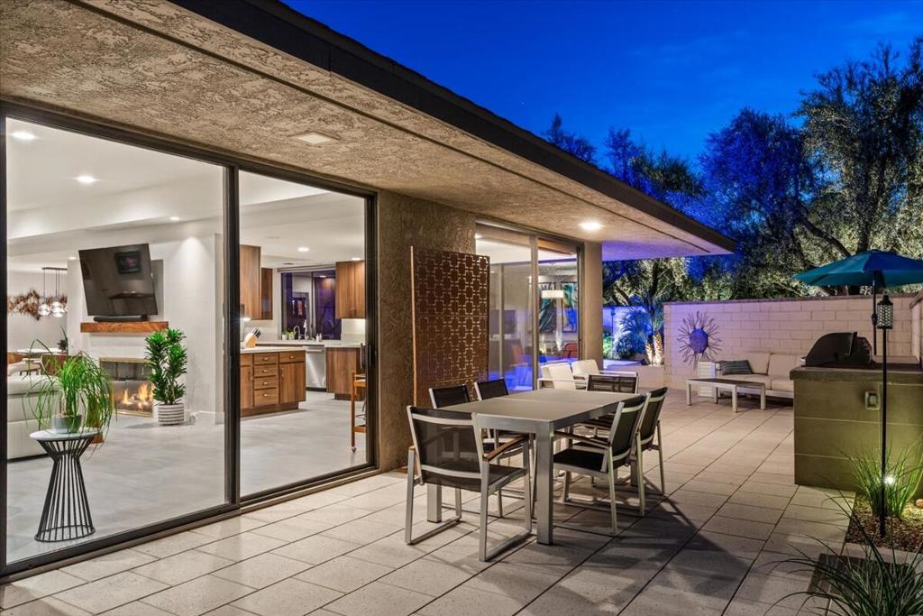 The Springs C.C. - Residential Lease