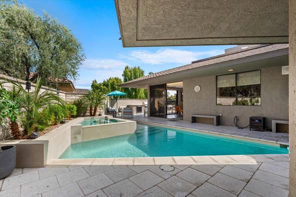 The Springs C.C. - Residential Lease