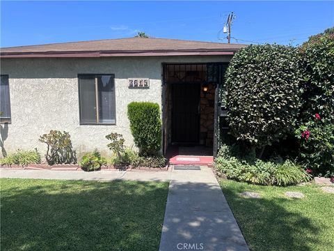 Photo of 3615 Caspian AVE, Long Beach, CA 90810 (MLS # PW26144904)