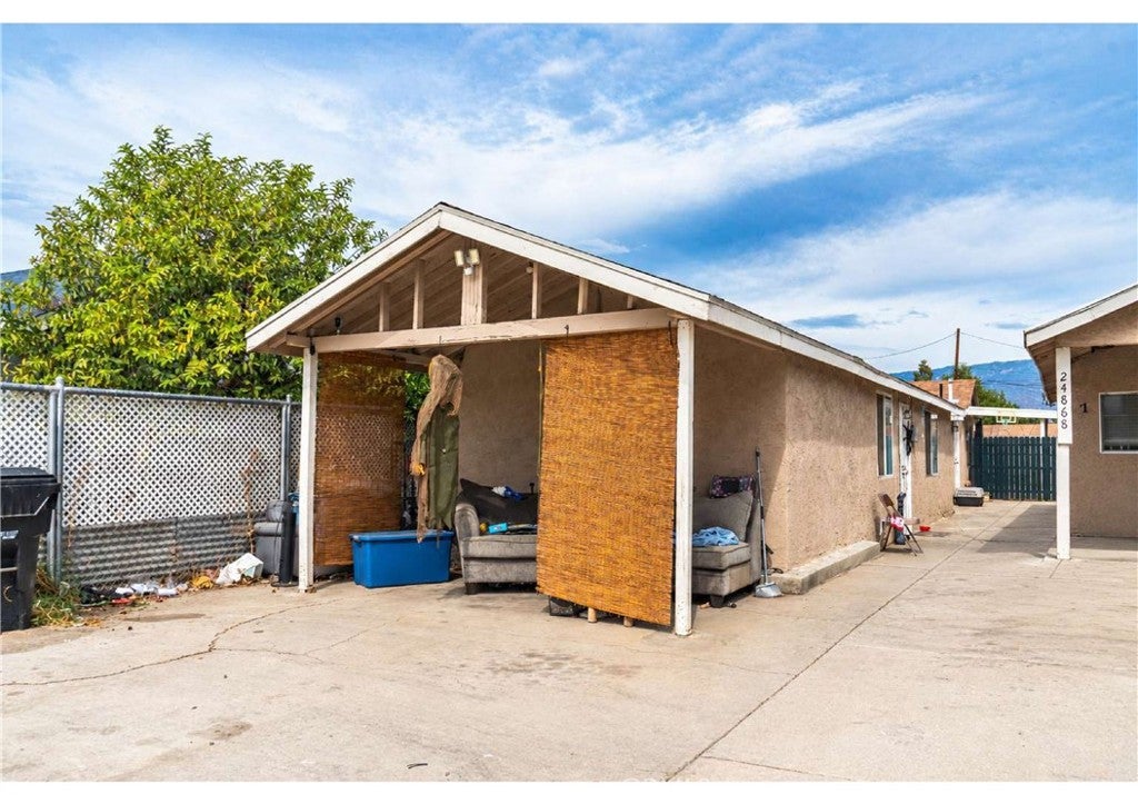 24868 5th St A-C