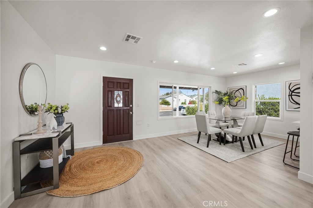 2024 S Grandridge Ave