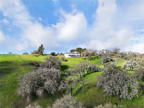 Tiny photo for 11200 Santa Ana Road, Atascadero, CA 93422 (MLS # NS26025095)