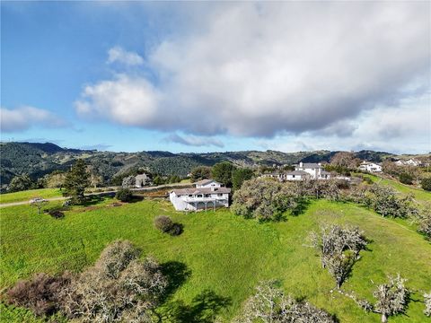 Tiny photo for 11200 Santa Ana Road, Atascadero, CA 93422 (MLS # NS26025095)