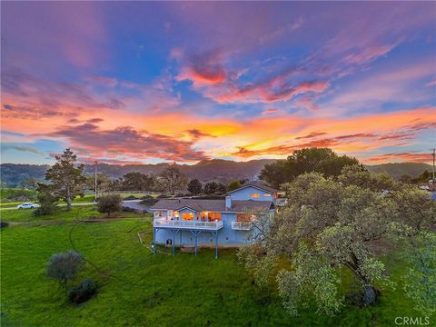 Tiny photo for 11200 Santa Ana Road, Atascadero, CA 93422 (MLS # NS26025095)