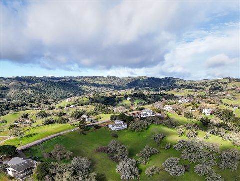 Tiny photo for 11200 Santa Ana Road, Atascadero, CA 93422 (MLS # NS26025095)