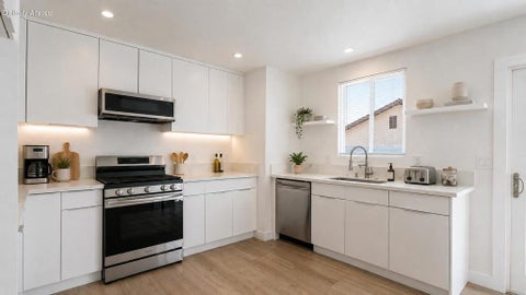 Tiny photo for 66199 Avenida Suenos, Desert Hot Springs, CA 92240 (MLS # 219152472DA)