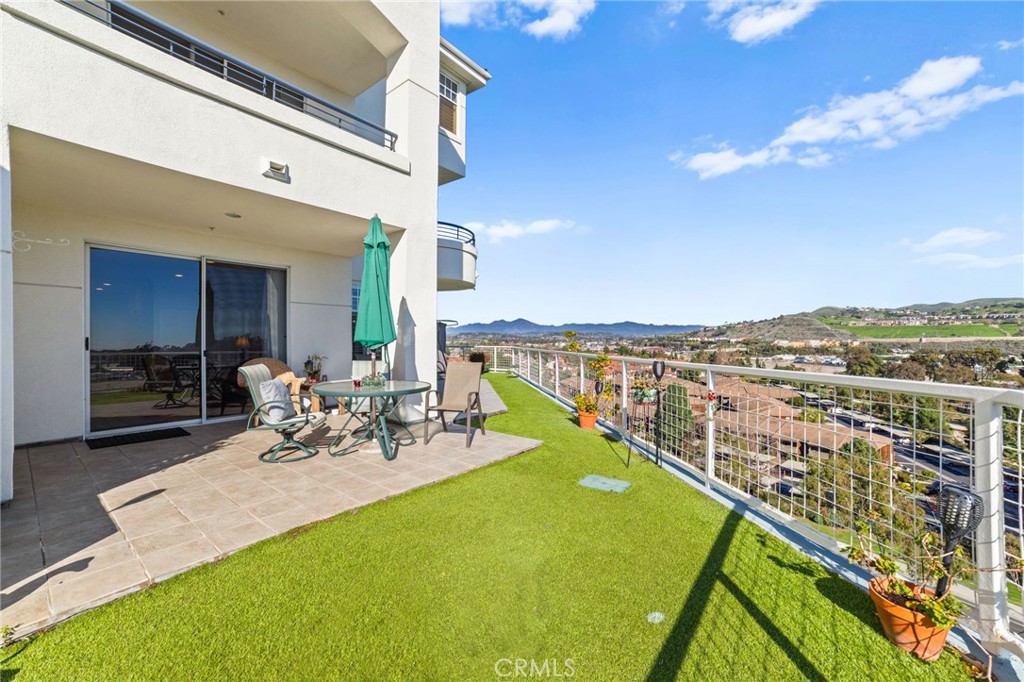 25442 Sea Bluffs Drive 105