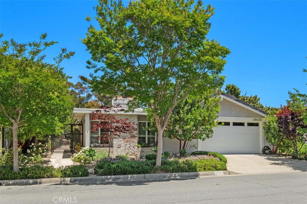 19172 Sierra Maria Road