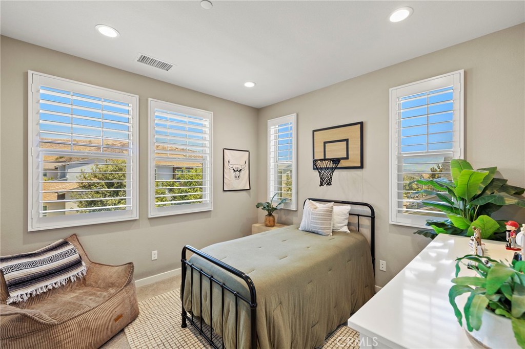 19 Jarano Street, Rancho Mission Viejo CA 92694 - Photo 18