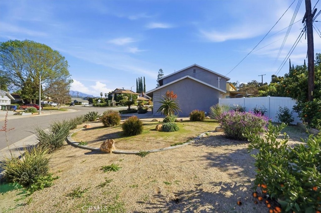 1410 Pleasantview Dr