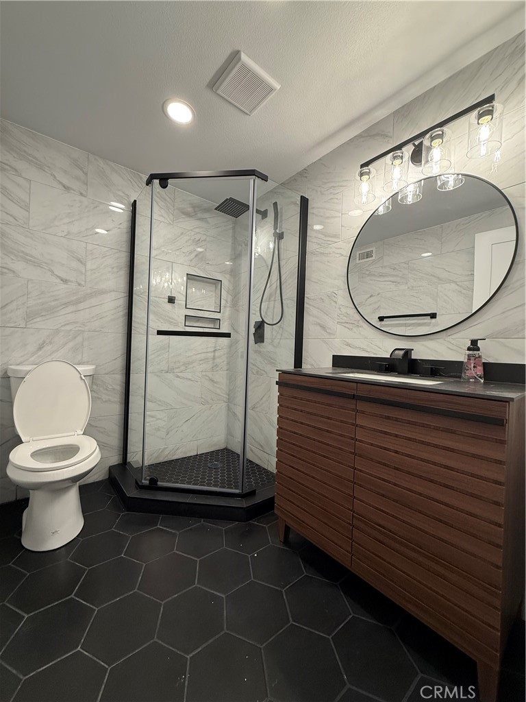 1410 Pleasantview Dr