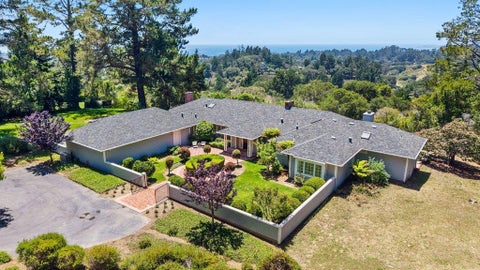 Photo of 255 Aptos Ridge Circle, Watsonville, CA 95076 (MLS # ML82052692)