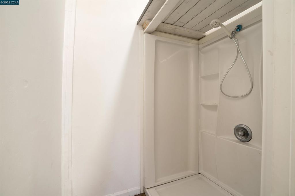 Not Listed - Residential