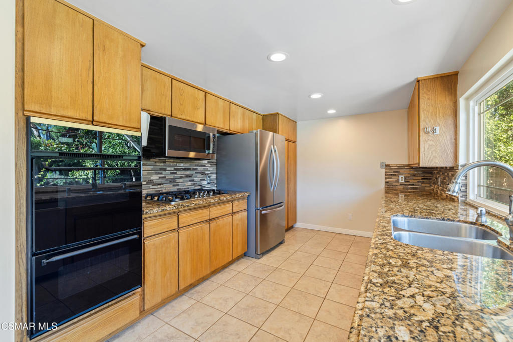 Oakcrest-146 - 146 - Residential