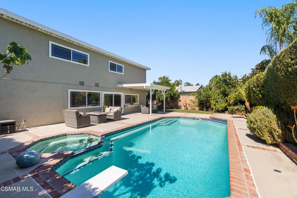 Oakcrest-146 - 146 - Residential