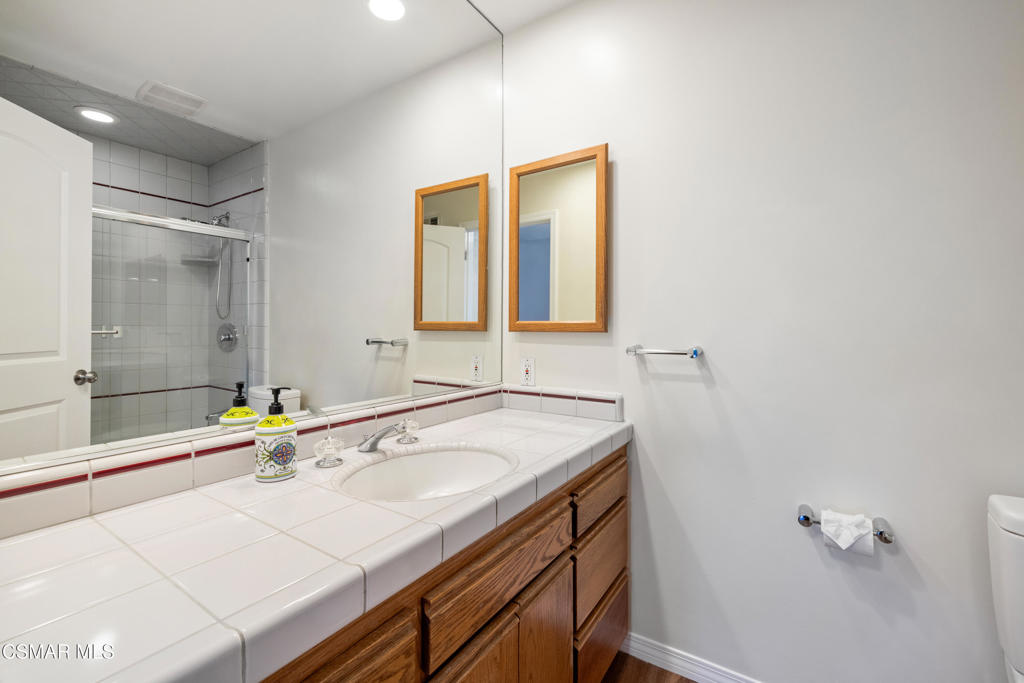 Oakcrest-146 - 146 - Residential