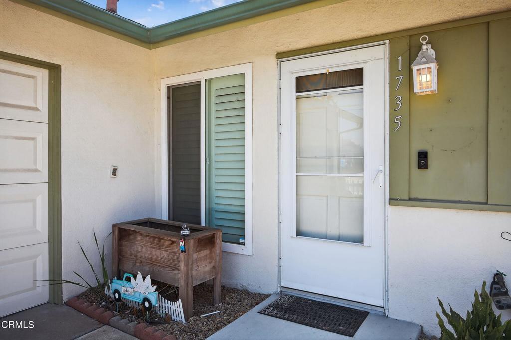1735 N 7th Place