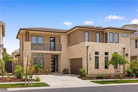 72 Crater Irvine CA 92618