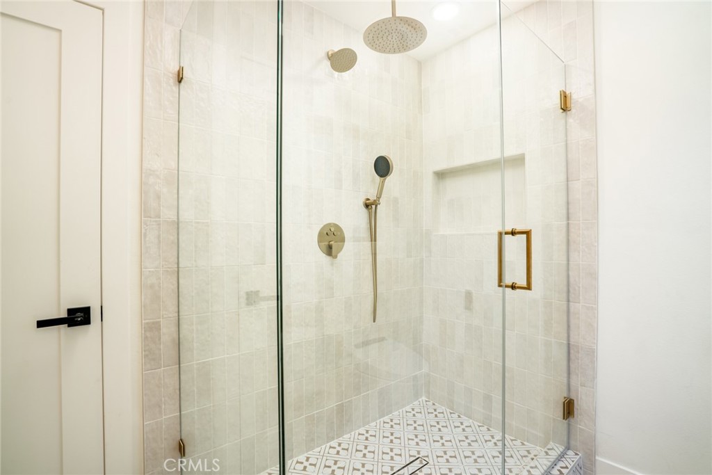 Dutch Haven America (16) (DHAM) - Residential