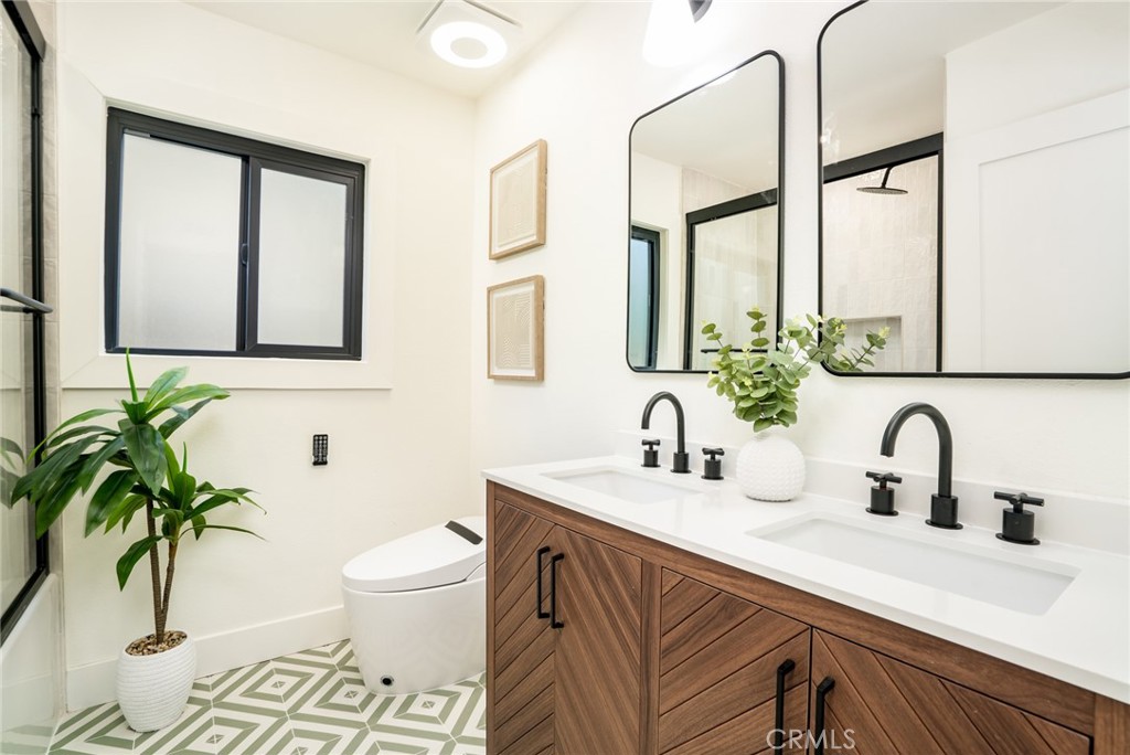 Dutch Haven America (16) (DHAM) - Residential