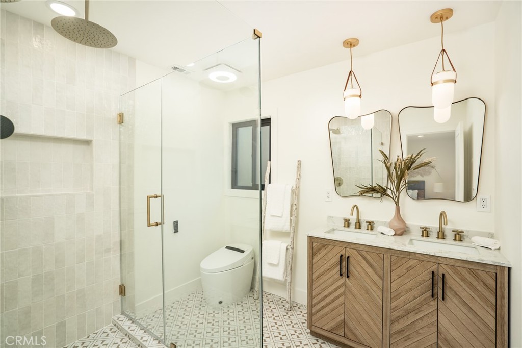 Dutch Haven America (16) (DHAM) - Residential