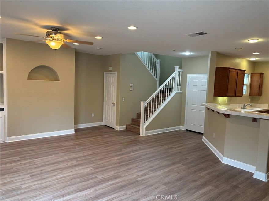 Beautiful 3 bedroom, 2.5 bathroom condo located in the sought after Casabella Condo Community. NEW FLOORING and FRESHLY PAINTED. This property is located minutes from the Lake Skinner Recreation Area and Temecula Wine Country, has a two car garage and access to an HOA pool, hot tub, and clubhouse. It is also located 14 minutes from the nearest Costco and 15 minutes from the Promenade Mall in Temecula. It is also located in the highly acclaimed Temecula Valley School District.